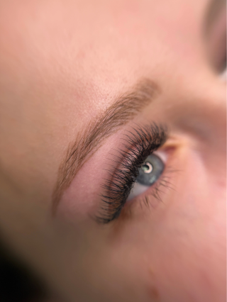 Hairstroke : Maquillage Permanent Sourcils Naturels et Durables